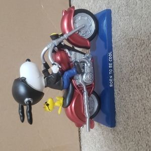Snoopy and Woodstock motorcycle